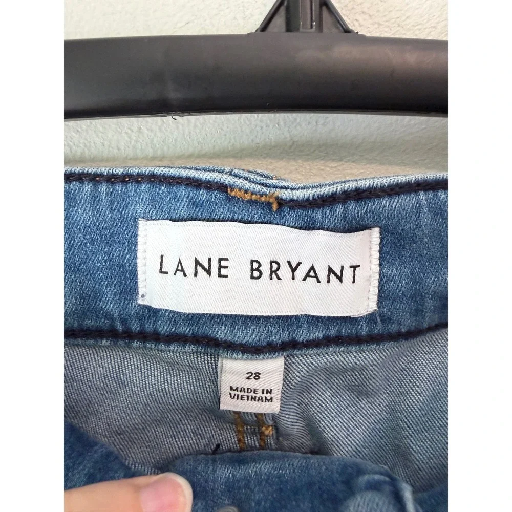 Lane Bryant Signature Fit Flex Magic Waistband Mid-Rise Flare Jeans Blue Size 28